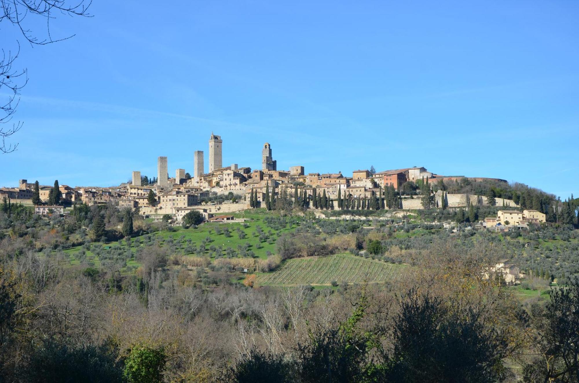 Appartamento Il Nespolo سان جيمينيانو المظهر الخارجي الصورة